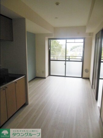 シャイニーヒルの物件内観写真